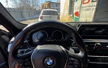 BMW 5 серия, 2018 год, 2 700 000 рублей, 5 фотография