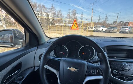Chevrolet Cruze II, 2011 год, 630 000 рублей, 9 фотография