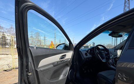 Chevrolet Cruze II, 2011 год, 630 000 рублей, 7 фотография