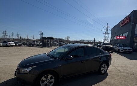 Chevrolet Cruze II, 2011 год, 630 000 рублей, 3 фотография