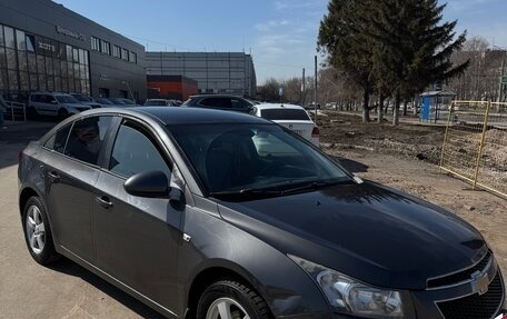 Chevrolet Cruze II, 2011 год, 630 000 рублей, 2 фотография