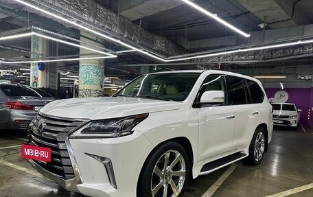 Lexus LX III, 2015 год, 5 399 000 рублей, 3 фотография