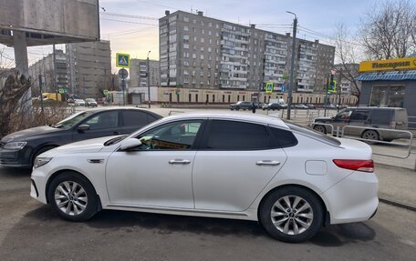 KIA Optima IV, 2018 год, 2 500 000 рублей, 4 фотография