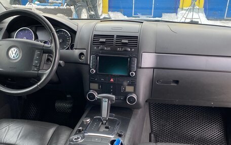 Volkswagen Touareg III, 2008 год, 950 000 рублей, 3 фотография
