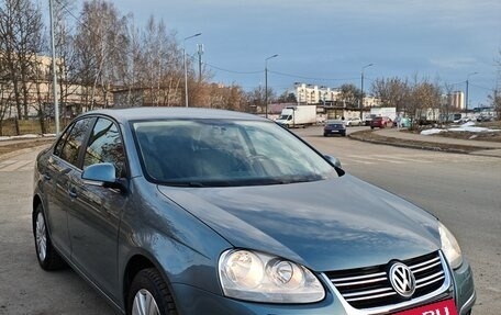 Volkswagen Jetta VI, 2008 год, 830 000 рублей, 4 фотография