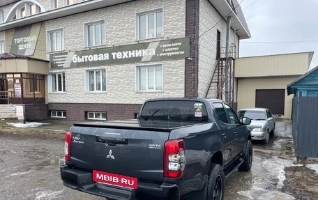Mitsubishi L200 IV рестайлинг, 2023 год, 3 650 000 рублей, 4 фотография