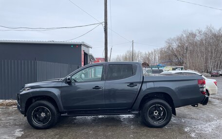 Mitsubishi L200 IV рестайлинг, 2023 год, 3 650 000 рублей, 7 фотография