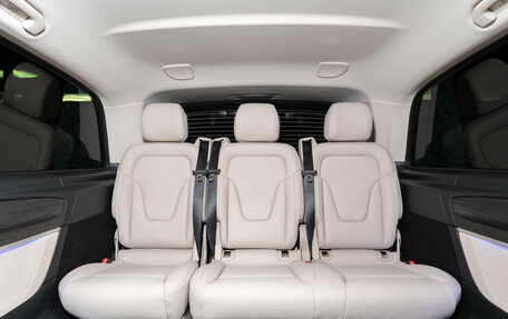 Mercedes-Benz V-Класс, 2026 год, 18 850 000 рублей, 24 фотография