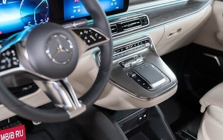 Mercedes-Benz V-Класс, 2026 год, 18 850 000 рублей, 16 фотография