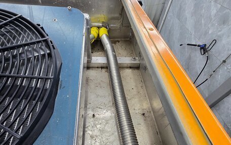 Land Rover Defender I, 1997 год, 2 600 000 рублей, 9 фотография