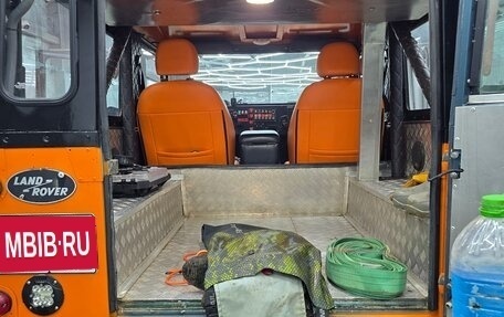 Land Rover Defender I, 1997 год, 2 600 000 рублей, 12 фотография