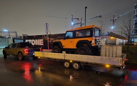 Land Rover Defender I, 1997 год, 2 600 000 рублей, 28 фотография