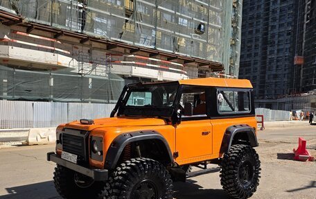 Land Rover Defender I, 1997 год, 2 600 000 рублей, 31 фотография
