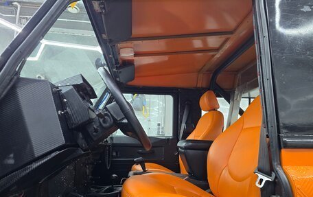 Land Rover Defender I, 1997 год, 2 600 000 рублей, 16 фотография