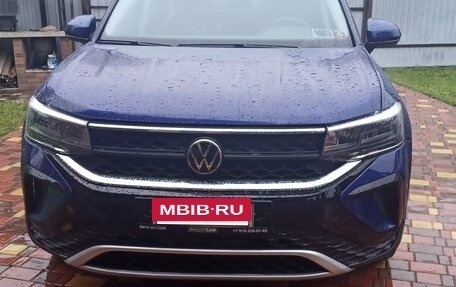 Volkswagen Taos, 2021 год, 2 380 000 рублей, 4 фотография