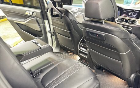 BMW X7, 2021 год, 7 500 000 рублей, 11 фотография