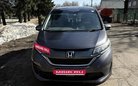 Honda Freed II, 2018 год, 1 370 000 рублей, 17 фотография