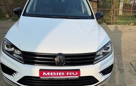 Volkswagen Touareg III, 2017 год, 3 600 000 рублей, 2 фотография