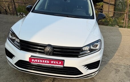 Volkswagen Touareg III, 2017 год, 3 600 000 рублей, 4 фотография