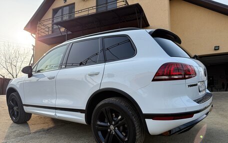 Volkswagen Touareg III, 2017 год, 3 600 000 рублей, 28 фотография