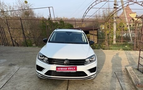 Volkswagen Touareg III, 2017 год, 3 600 000 рублей, 21 фотография