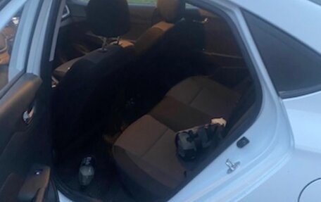 Hyundai Solaris II рестайлинг, 2019 год, 1 450 000 рублей, 3 фотография