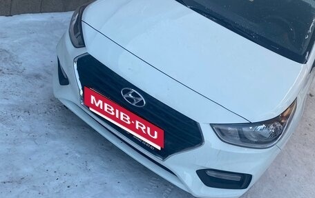 Hyundai Solaris II рестайлинг, 2019 год, 1 450 000 рублей, 4 фотография