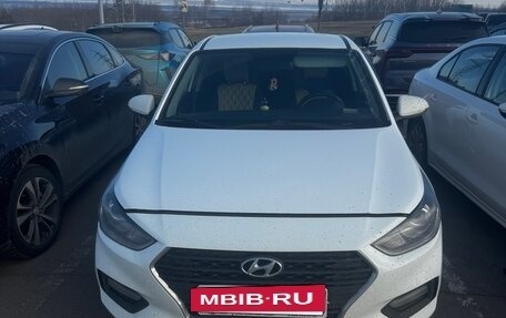 Hyundai Solaris II рестайлинг, 2019 год, 1 450 000 рублей, 8 фотография