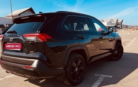 Toyota RAV4, 2021 год, 3 100 000 рублей, 7 фотография