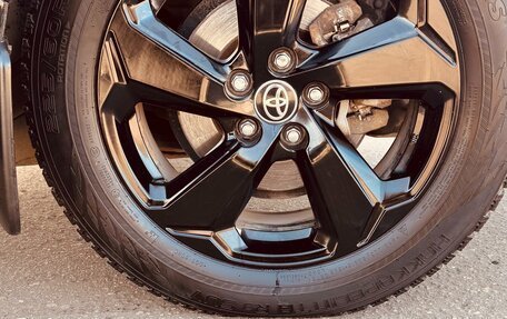 Toyota RAV4, 2021 год, 3 100 000 рублей, 19 фотография