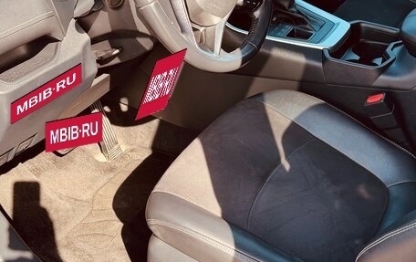 Toyota RAV4, 2021 год, 3 100 000 рублей, 14 фотография