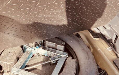 Toyota RAV4, 2021 год, 3 100 000 рублей, 24 фотография