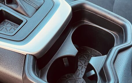 Toyota RAV4, 2021 год, 3 100 000 рублей, 27 фотография