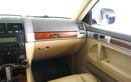 Volkswagen Touareg III, 2008 год, 999 000 рублей, 15 фотография