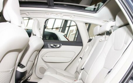 Volvo XC60 II, 2025 год, 8 700 000 рублей, 8 фотография