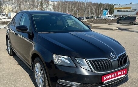 Skoda Octavia, 2018 год, 1 730 000 рублей, 2 фотография