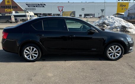 Skoda Octavia, 2018 год, 1 730 000 рублей, 4 фотография