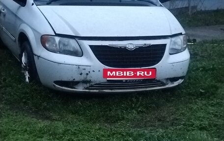 Chrysler Voyager IV, 2003 год, 150 000 рублей, 2 фотография