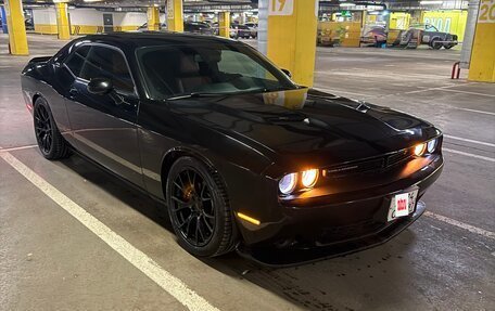 Dodge Challenger III рестайлинг 2, 2019 год, 3 499 999 рублей, 1 фотография