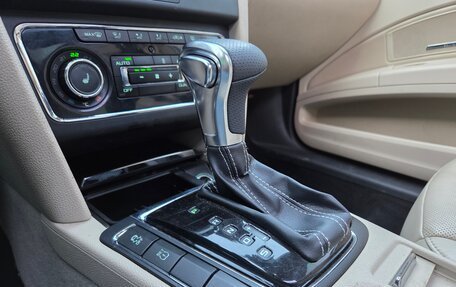 Skoda Superb III рестайлинг, 2012 год, 1 350 000 рублей, 13 фотография