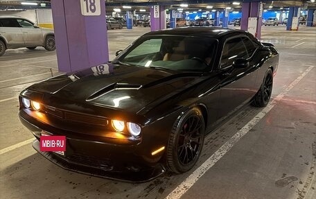 Dodge Challenger III рестайлинг 2, 2019 год, 3 499 999 рублей, 7 фотография