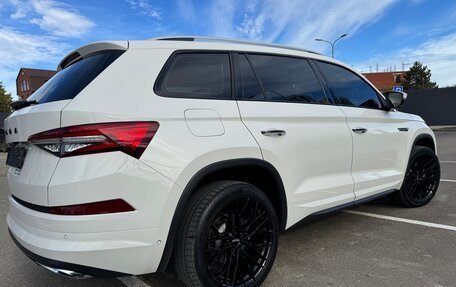 Skoda Kodiaq I, 2023 год, 4 500 000 рублей, 4 фотография