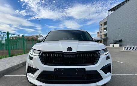 Skoda Kodiaq I, 2023 год, 4 500 000 рублей, 3 фотография