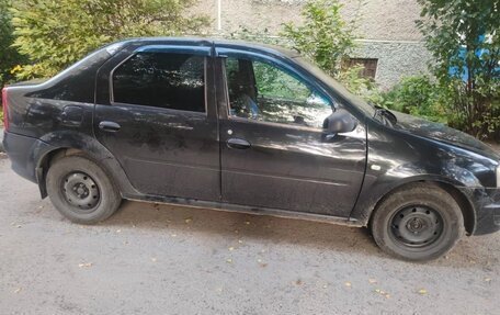 Renault Logan I, 2013 год, 300 000 рублей, 8 фотография