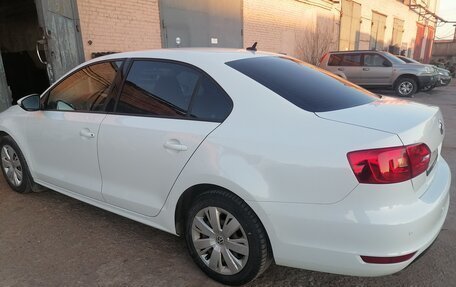 Volkswagen Jetta VI, 2011 год, 685 000 рублей, 1 фотография