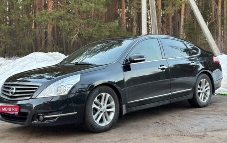 Nissan Teana, 2011 год, 900 000 рублей, 1 фотография