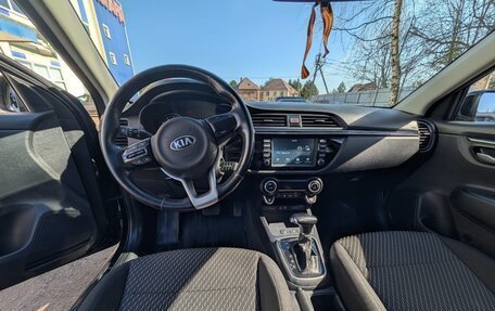 KIA Rio IV, 2018 год, 1 500 000 рублей, 14 фотография