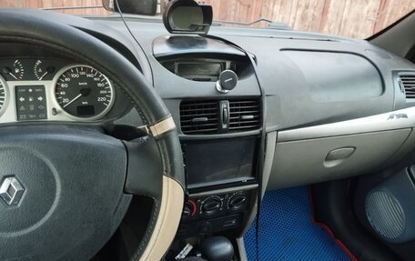 Renault Clio III, 2000 год, 300 000 рублей, 4 фотография