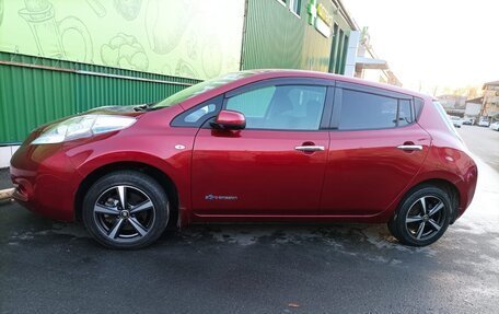 Nissan Leaf I, 2014 год, 700 000 рублей, 2 фотография