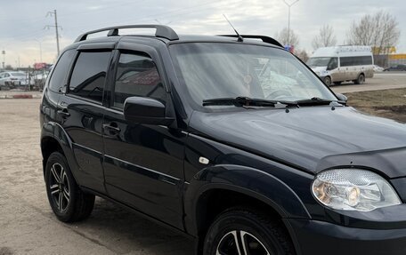 Chevrolet Niva I рестайлинг, 2015 год, 450 000 рублей, 3 фотография